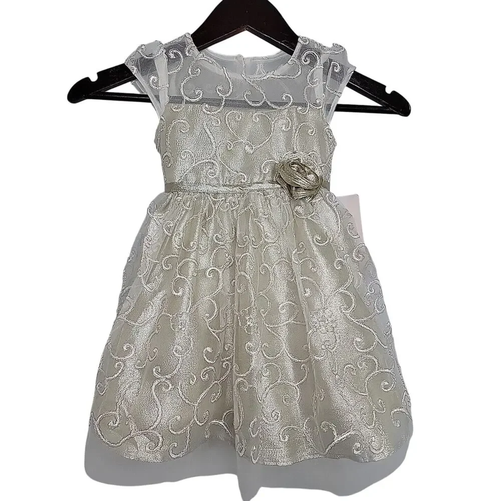 crochet baptism dress pattern Free Baby Christening Gown – Mary Maxim Glittering Glamour Black Sequin pattern_Organza Colour:SNAKE PRINT Crochet this Christening gown